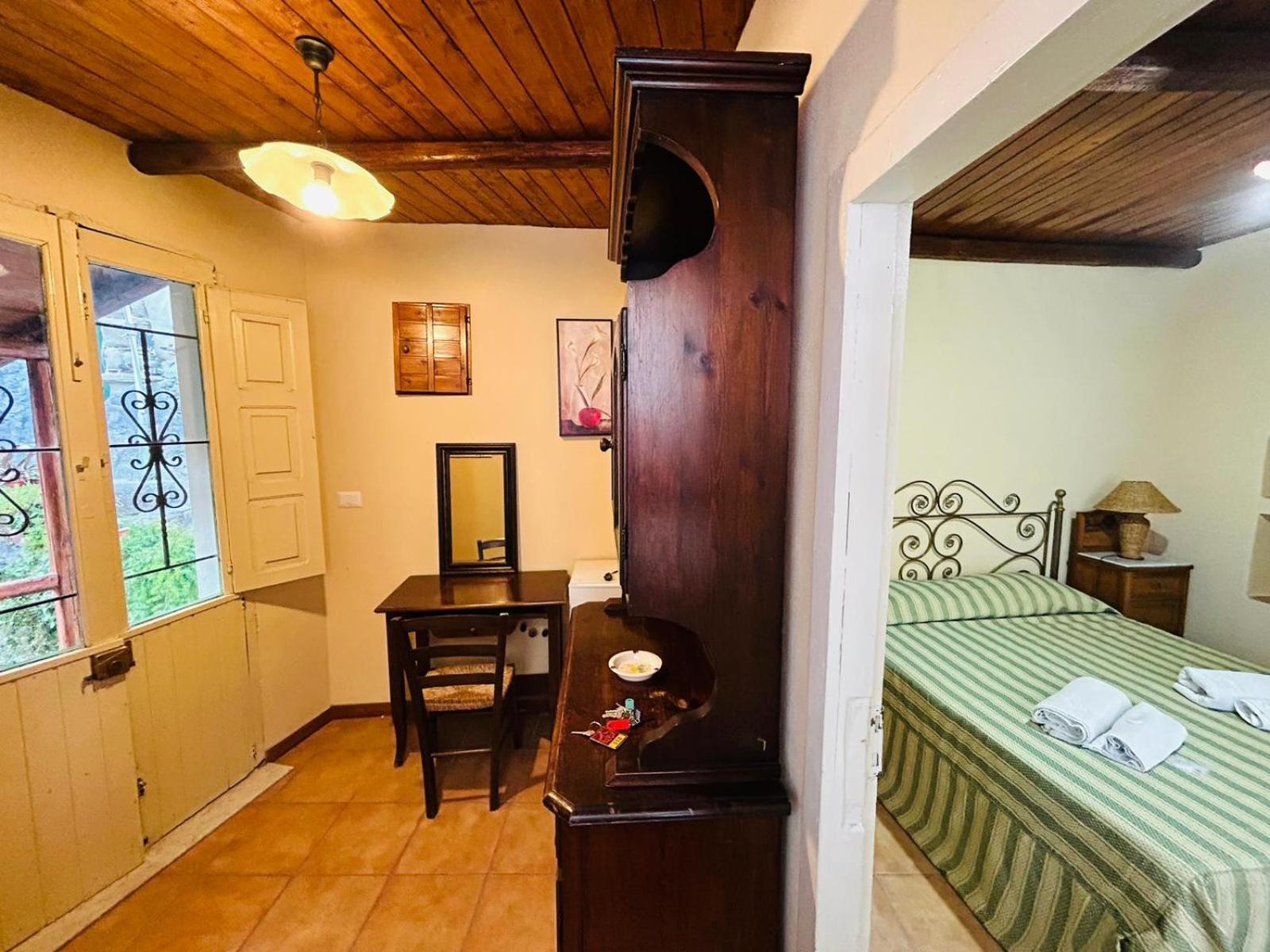 Albergo Diffuso Borgo Santa Caterina "Vintage" Кастильоне-ди-Сицилия Номер фото