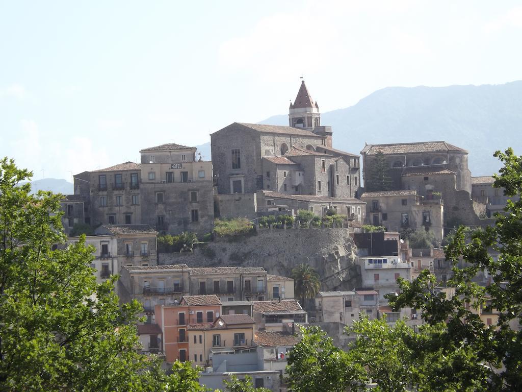 Albergo Diffuso Borgo Santa Caterina "Vintage" Кастильоне-ди-Сицилия Экстерьер фото